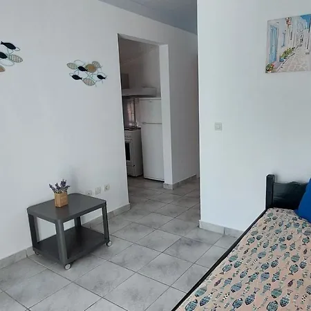 Ionion Apartment *